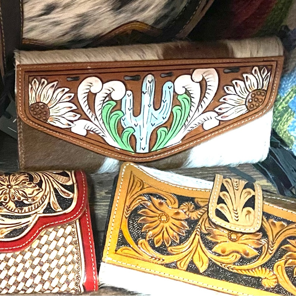 The Prickly Cactus 🌵 Tooled Leather Wallet - Picture 5 of 5